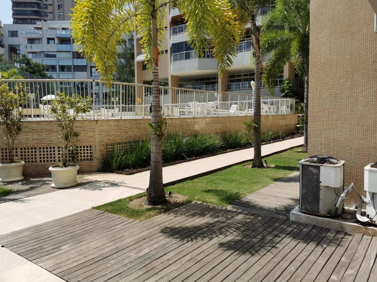 Apartamento frente mar, Posto 5 - Barra da Tijuca Rio de Janeiro Exterior foto