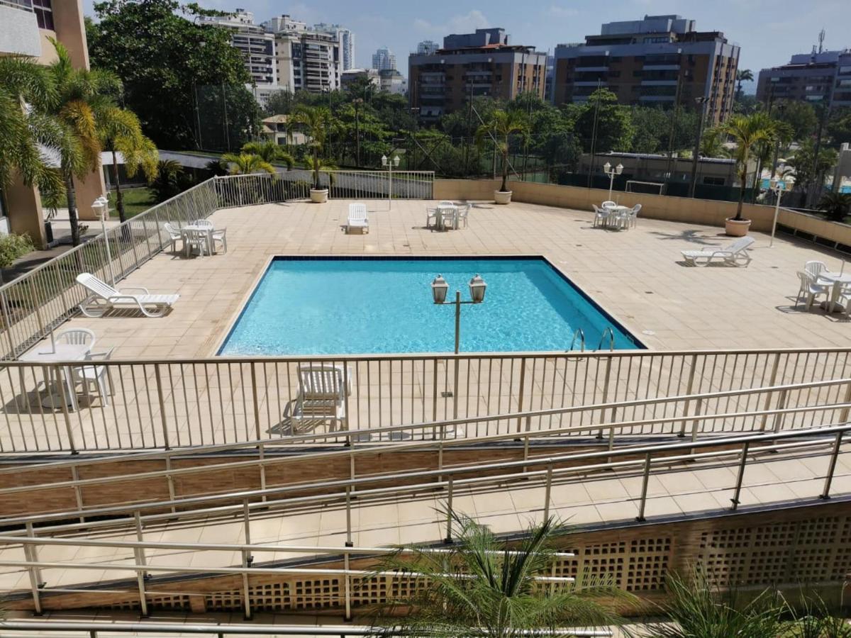 Apartamento frente mar, Posto 5 - Barra da Tijuca Rio de Janeiro Exterior foto